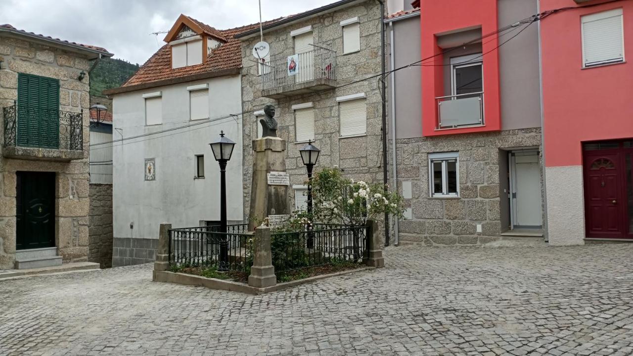 Casa Do Pelourinho - T0 Vila Loriga Exterior foto